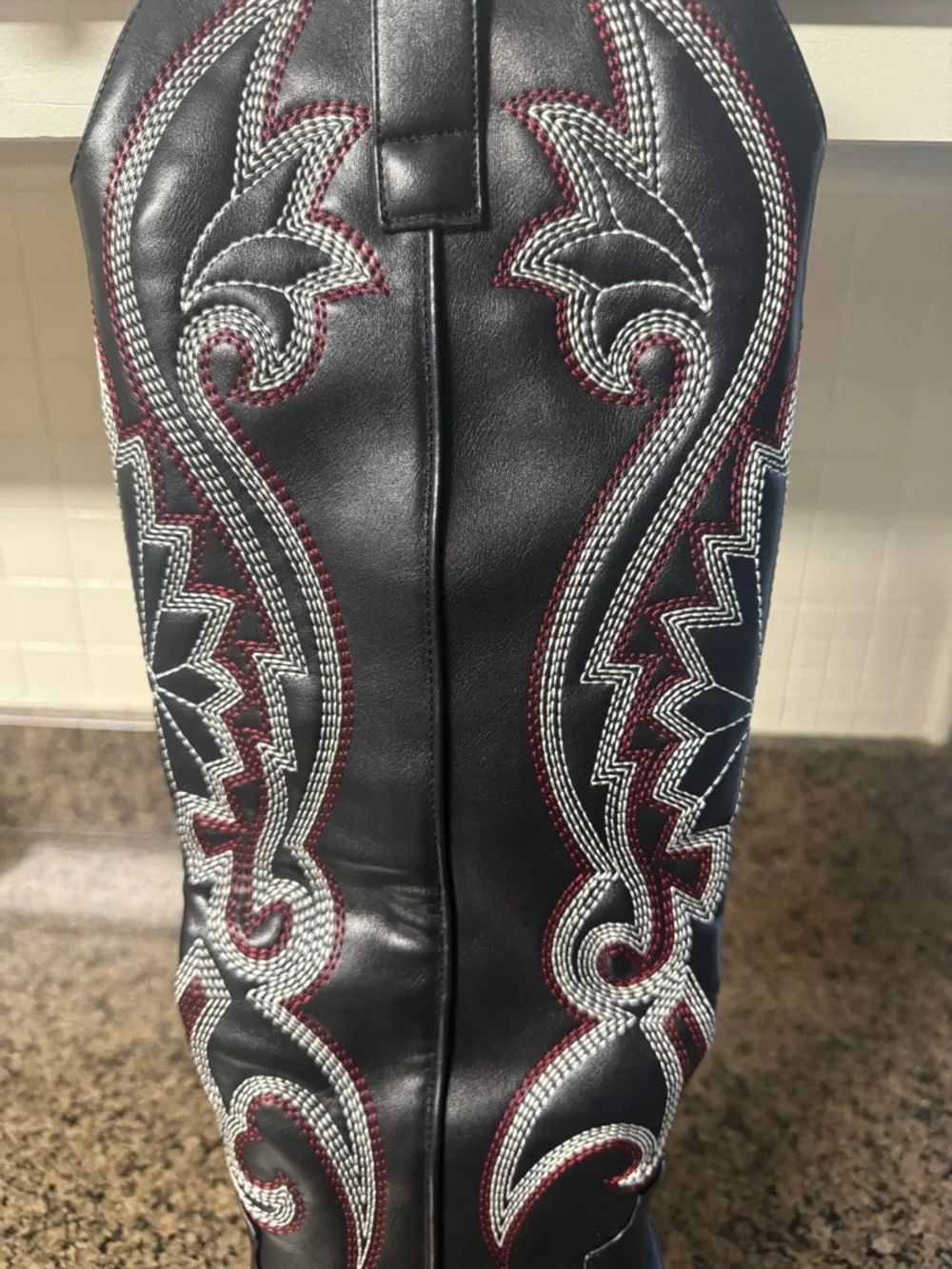 NIB Cowboy Boots,Size 6, ISNOM,Black W/White&Red Embroidery,High Heel,Tall Boots